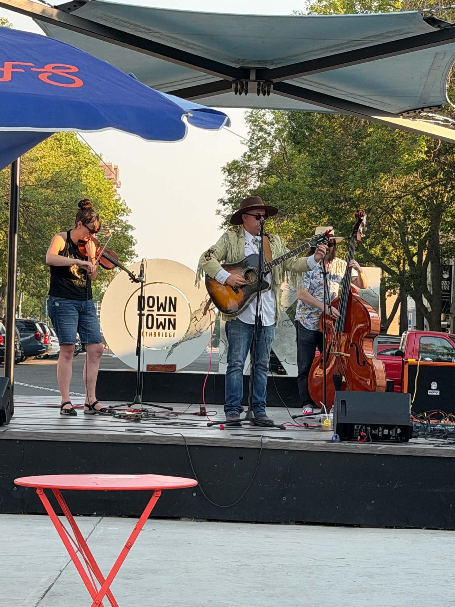 Joshua Beebe and band playing downtown
